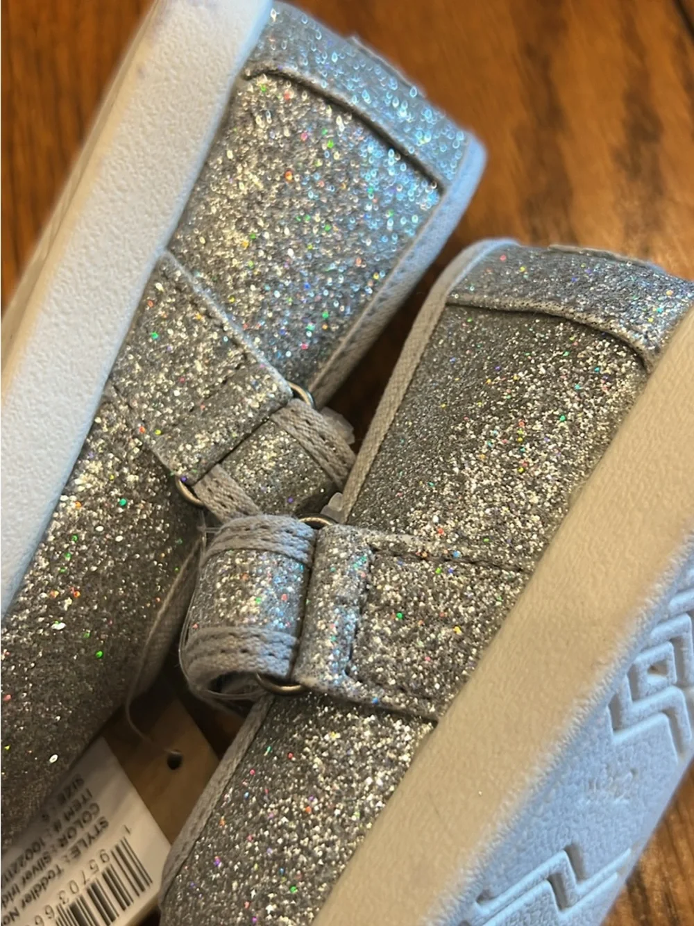 Toms Girls Glitter Mary Jane Shoes in Silver